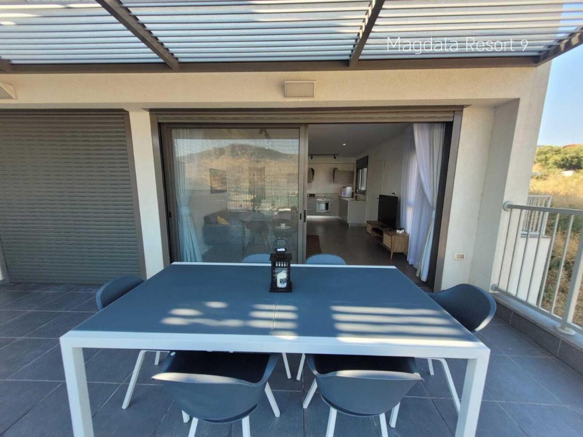 Yalarent Magdala Resort- Luxury Suites With Pool Or Jacuzzi With Sea View Migdal Esterno foto