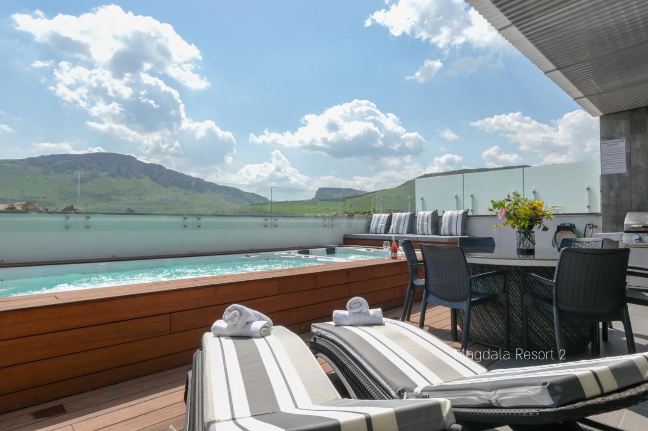 Yalarent Magdala Resort- Luxury Suites With Pool Or Jacuzzi With Sea View Migdal Esterno foto