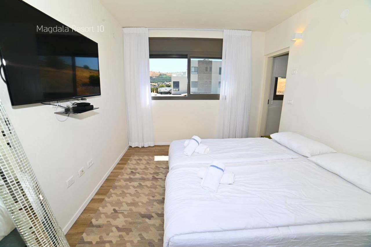 Yalarent Magdala Resort- Luxury Suites With Pool Or Jacuzzi With Sea View Migdal Esterno foto