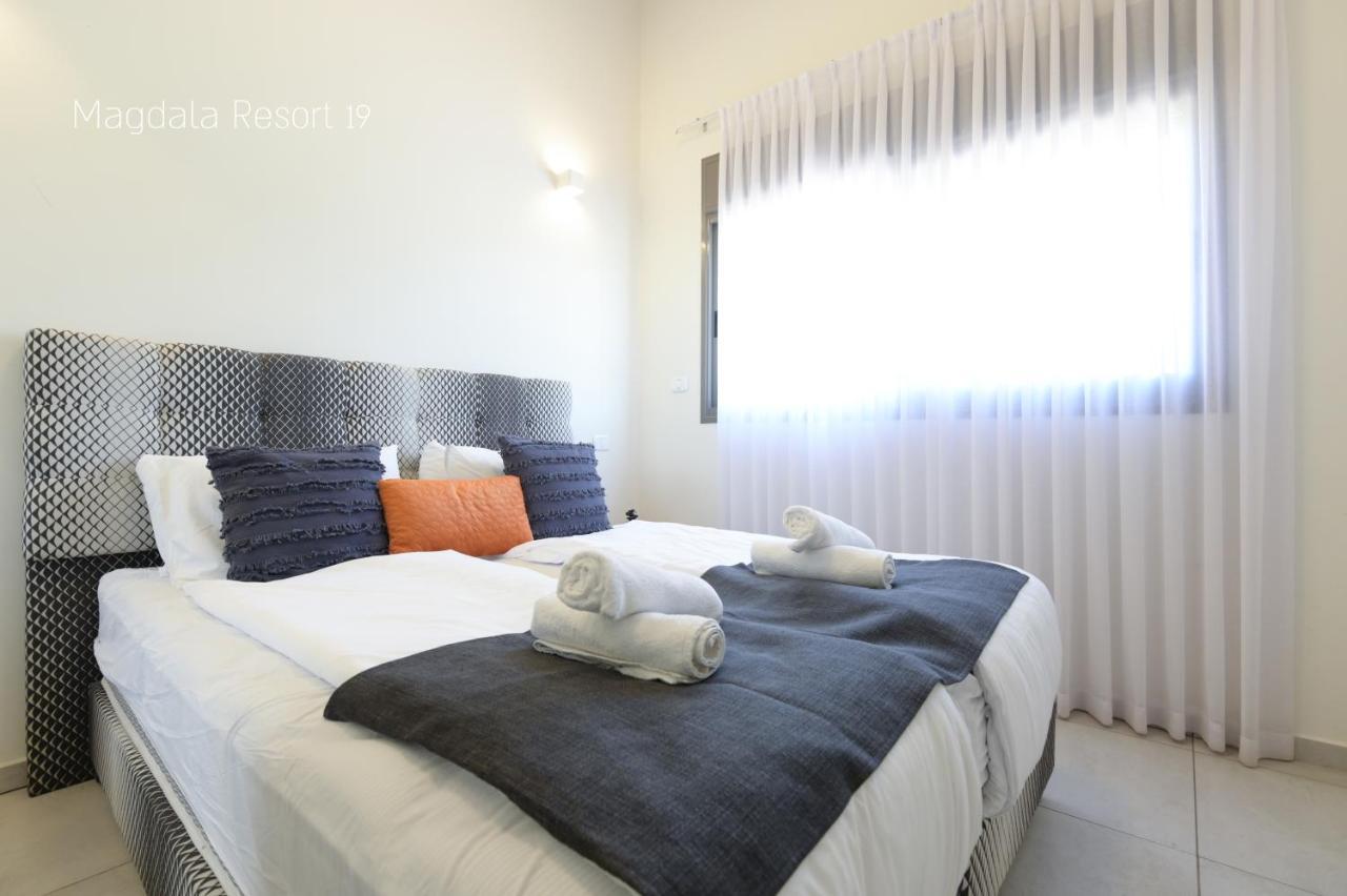 Yalarent Magdala Resort- Luxury Suites With Pool Or Jacuzzi With Sea View Migdal Esterno foto