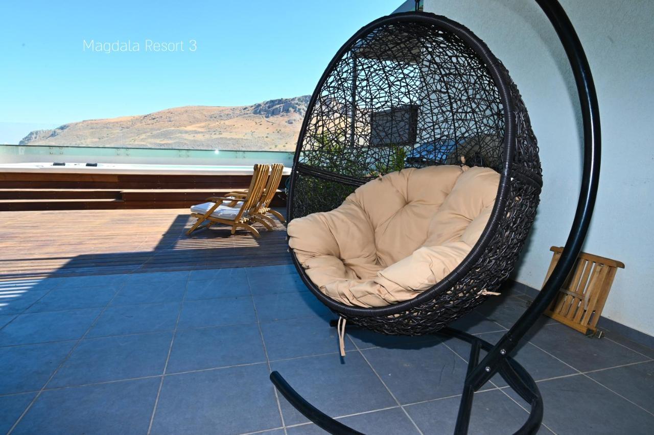 Yalarent Magdala Resort- Luxury Suites With Pool Or Jacuzzi With Sea View Migdal Esterno foto