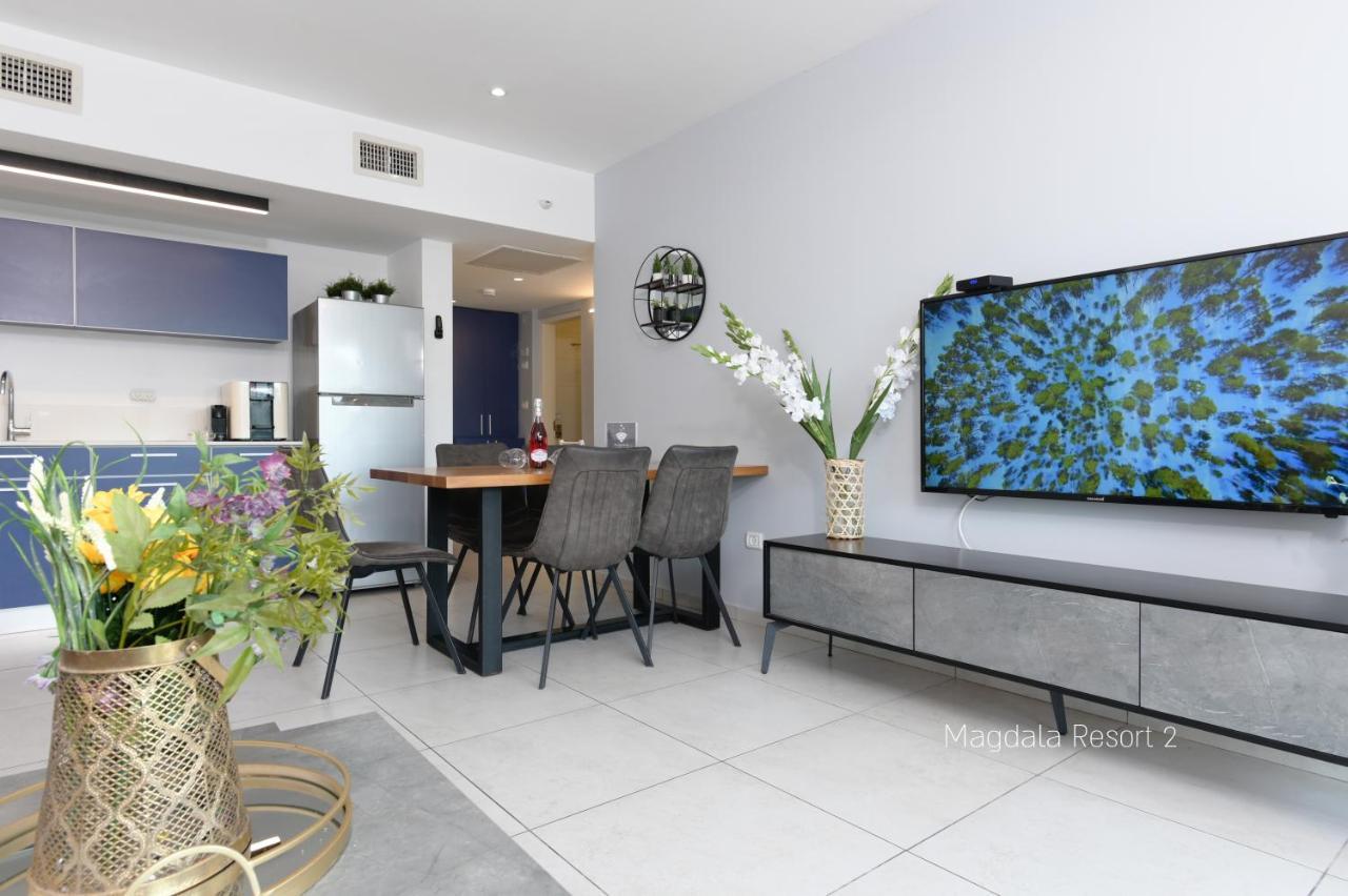 Yalarent Magdala Resort- Luxury Suites With Pool Or Jacuzzi With Sea View Migdal Esterno foto