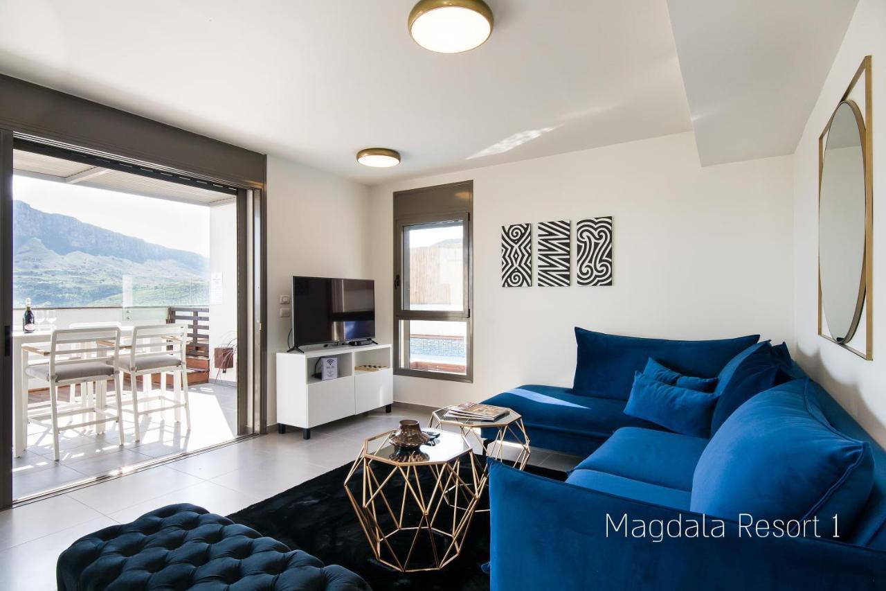 Yalarent Magdala Resort- Luxury Suites With Pool Or Jacuzzi With Sea View Migdal Esterno foto