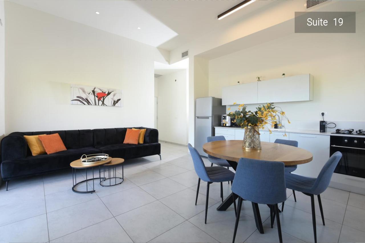Yalarent Magdala Resort- Luxury Suites With Pool Or Jacuzzi With Sea View Migdal Esterno foto